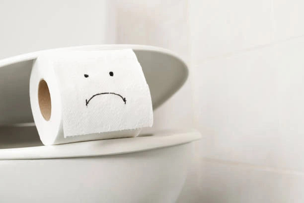 Vì sao nhà vệ sinh có mùi hôi vào mùa mưa